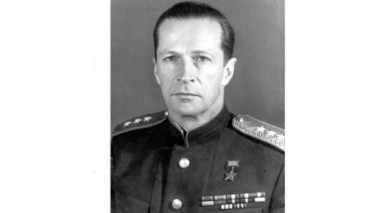 Герой Советского Союза М.М. Громов